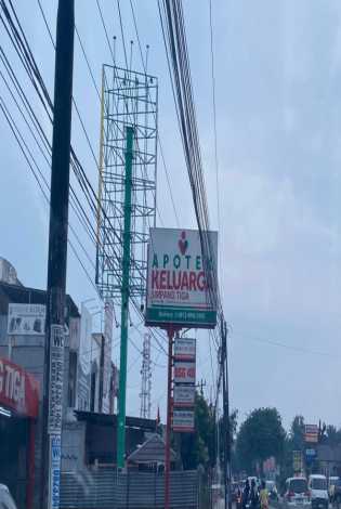 Pekansari Menuju Estetika Kota: Pemko Gagas Penataan Reklame Menyeluruh