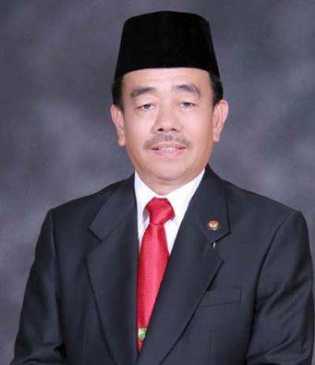 Eks Bupati Bengkalis Herliyan Saleh Minta Dibebaskan