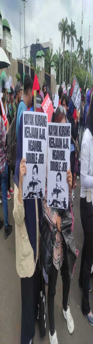 Ratusan Kader GMNI Demo di DPR RI Tolak Revisi UU TNI, Protes Pelemahan Supremasi Sipil