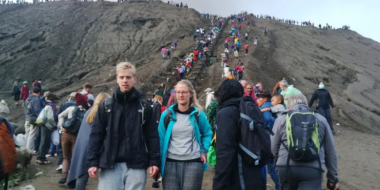 Agar Lebih Cepat ke Bromo Diusulkan Pembangunan Bandara