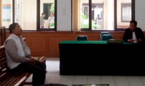 Korupsi Pengadaan Lahan Bhakti Praja, Divonis Bebas, Mantan Bupati Pelalawan Ucap Syukur