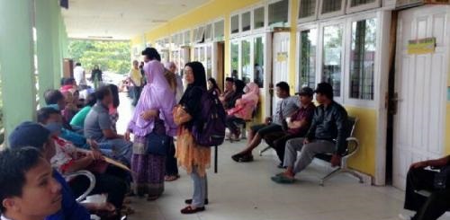 Pasien RSUD Selasih Kesal Antre dari Pagi, Ternyata Dokternya Datang Siang