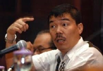 Johnson Panjaitan: Dalam Mengungkap Keterlibatan Aparat, Kita Sebaiknya Perang 