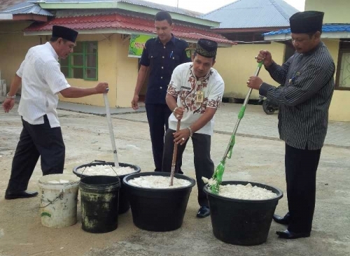 Disperindag Inhil Musnahkan Ratusan Kilo Tahu Mengandung Formalin