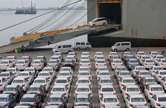 Standar Euro 2 Bikin Otomotif Indonesia Kalah dari Tetangga 