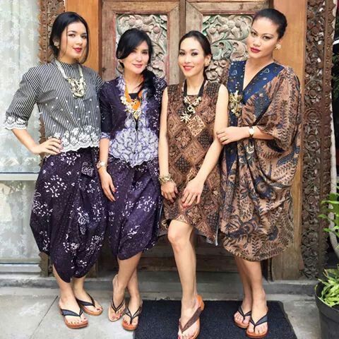 Kenapa Saya Harus Punya Pakaian Batik?