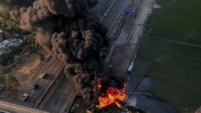 Pipa Pertamina Terbakar, Pasokan BBM Aman 