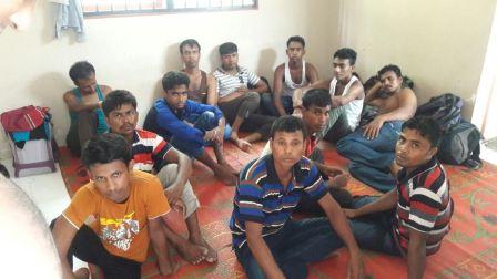 Imigrasi Dumai Amankan 61 WNA Bangladesh