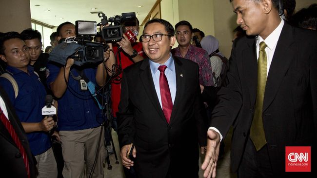 Fadli Zon Sebut Rapat Bamus soal Pengampunan Pajak Tidak Sah 