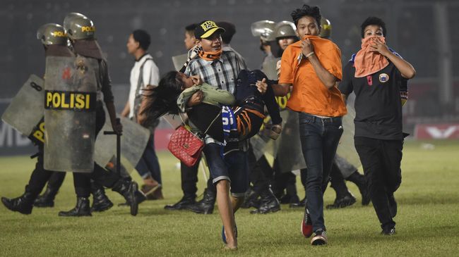 Polisi Tetapkan Tujuh Jakmania Jadi Tersangka Kerusuhan
