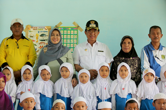 Berikan Perhatian, Bupati dan Bunda PAUD Inhil Tinjau PAUD di Keritang