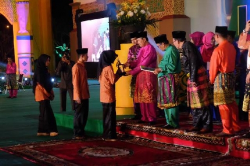 Bukan Cuma Persulit Urusan Bank, E-KTP Hambat Pendaftaran MTQ Tingkat Provinsi Riau 
