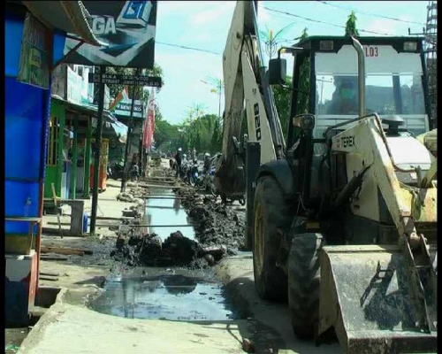 Dengan Dana Rp3,7 Miliar, Pembangunan 2,9 Kilo Meter Drainase di Tembilahan Sudah Dimulai 