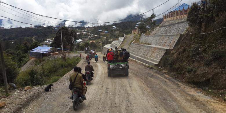 Biaya Membangun Trans Papua Rp 3,8 Triliun