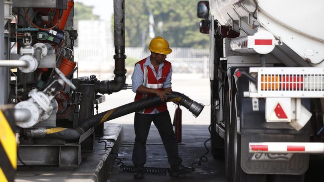 Holding Energi Perbesar Pangsa Pasar Perusahaan Pelat Merah 