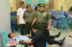 Sambut HUT TNI ke 70, Seluruh Prajurit Donor Darah