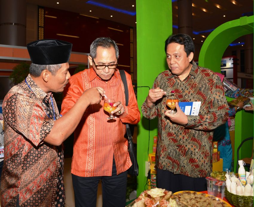 Badan Publik Berhak Tolak Berikan Informasi Publik 