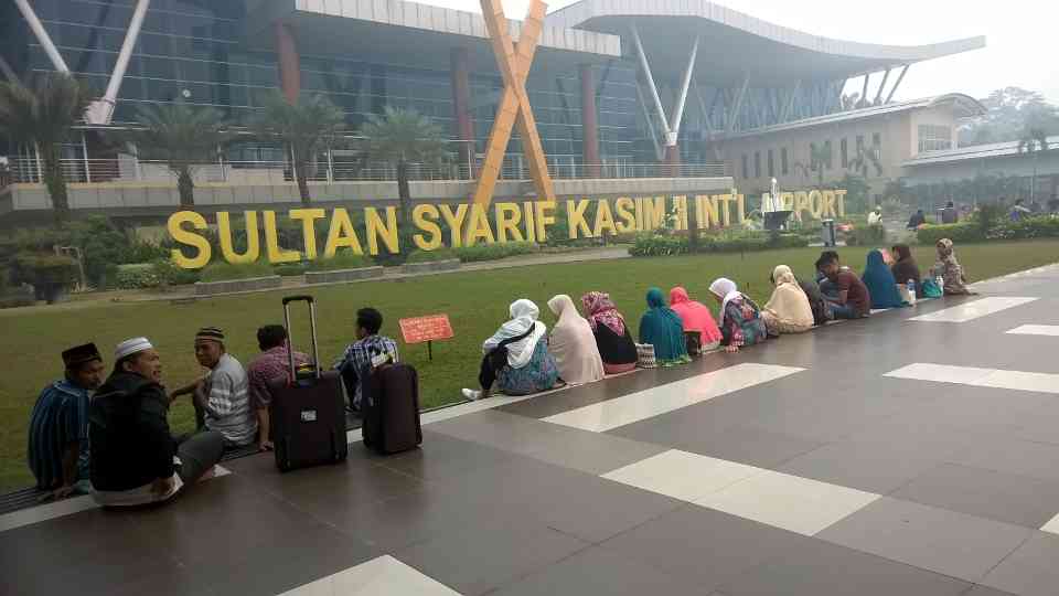 Asap Pekat Lagi, 56 Penerbangan Dibatalkan di SSK II