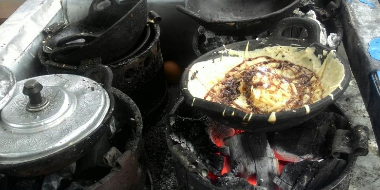 Gurihnya Leker Rasa Rendang, Jajanan Favorit Crepe ala Gerobak
