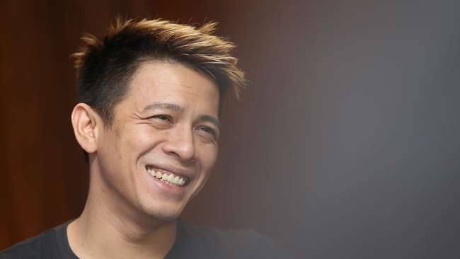Ariel NOAH Dihadiahi Kue Ulang Tahun oleh Kekasih 