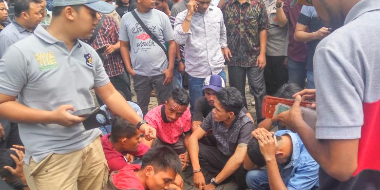 Polisi Amankan Lelaki yang Diduga Preman dan Gunakan KTA Palsu Polisi di Kampus Trisakti
