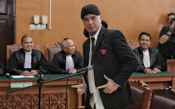 Ahmad Dhani Bakal Dipindah ke Surabaya? 