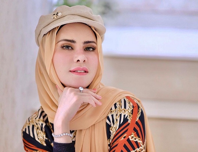 Tak Hadir di Sidang Cerai dengan Vicky Prasetyo 
