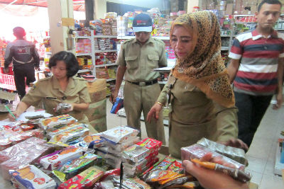 Jelang Ramadhan, Konsumen Diminta Waspadai Barang Kadaluarsa