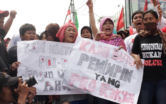 Ribuan Massa Penolak Ahok Kepung Balai Kota Hari Ini 