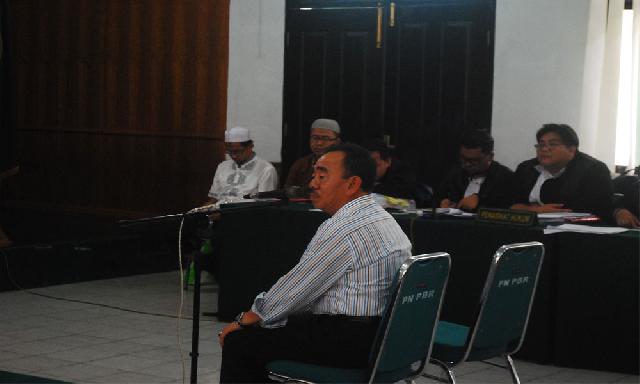 Usai Jalani Tahap II Herliyan Lanjut Diperiksa Tim Kejagung