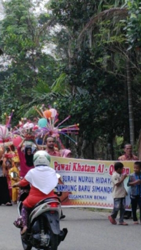 Diarak Keliling Kampung, 30 Anak Murid Surau Nurul Hidayah Simandolak Khatam Al-quran 