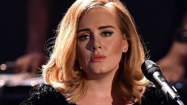 Adele Marah dan Kecewa atas Peretasan Foto Pribadinya