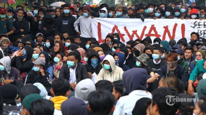 47,7 Persen Publik Minta Jokowi Terbitkan Perppu KPK