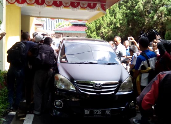 Selain Mantan Sekda, 3 Tersangka Korupsi Pelabuhan Dorak Meranti Ditahan Kejati