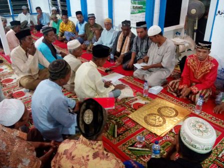 LAZIS Imra Salurkan Zakat kepada Ratusan Warga Pangkalan Kerinci 