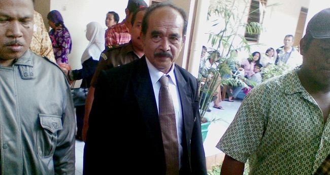 Bareskrim Polri Tahan Pendiri Gafatar Ahmad Musadeq 