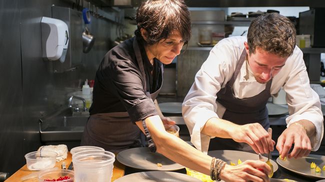 Chef Eksekutif Wanita Pertama Indonesia, Terbaik di Dunia 