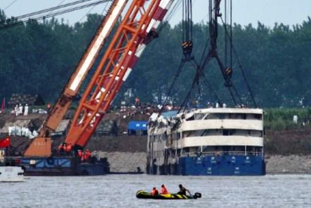 Korban Kapal Tiongkok Tenggelam Bertambah Banyak, 100 Orang Belum Ditemukan 