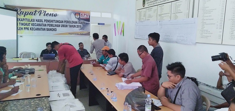 PPK Bangko Rapat Pleno Rekapitulasi Suara Pemilu 2019 