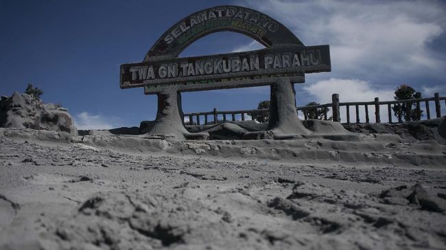 Status Gunung Tangkuban Parahu Ditingkatkan Jadi Waspada