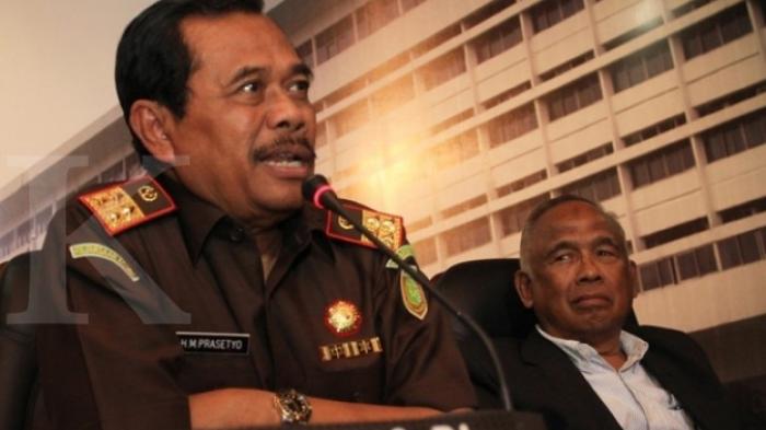 Jaksa Agung Minta Polri Cari Aktor Intelektual Pembakaran Hutan dan Lahan 