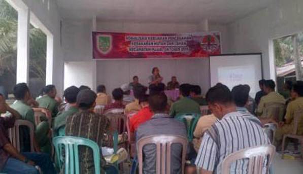 Bapedal Rohil Sosialisasikan Kebijakan Pencegahan Karhutla di Pujud