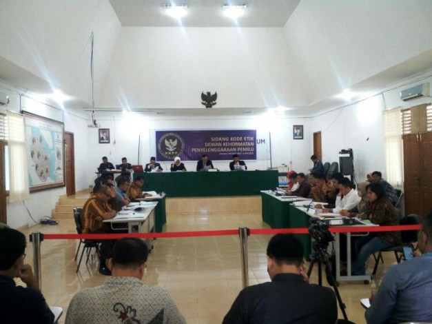 Sidang Perdana Suhardiman Vs KPU Kuansing, DKPP akan Dalami Bukti