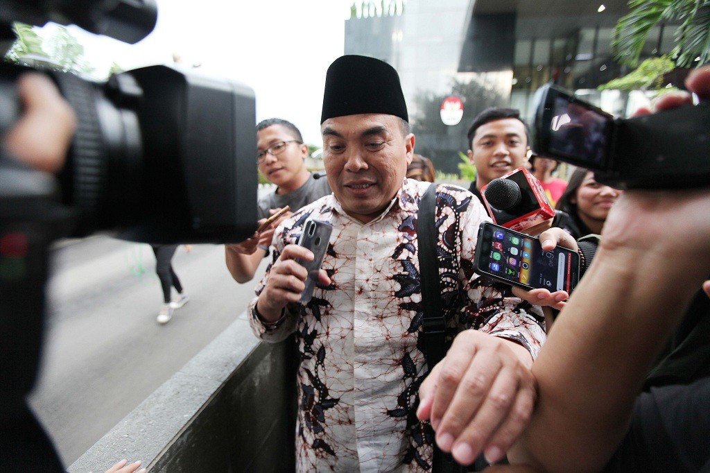 Bupati Jepara Berkelit Soal Suap 