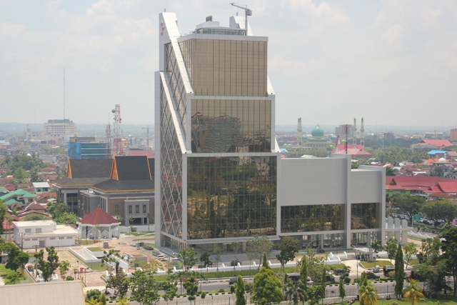 Gedung Pembangun Senilai Rp 200 Miliar, Tak Punya Antrian Digital