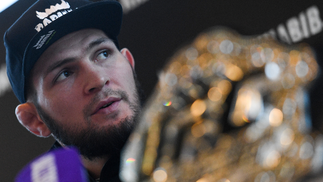 Khabib Bangga Lawan Poirier di Negara Arab