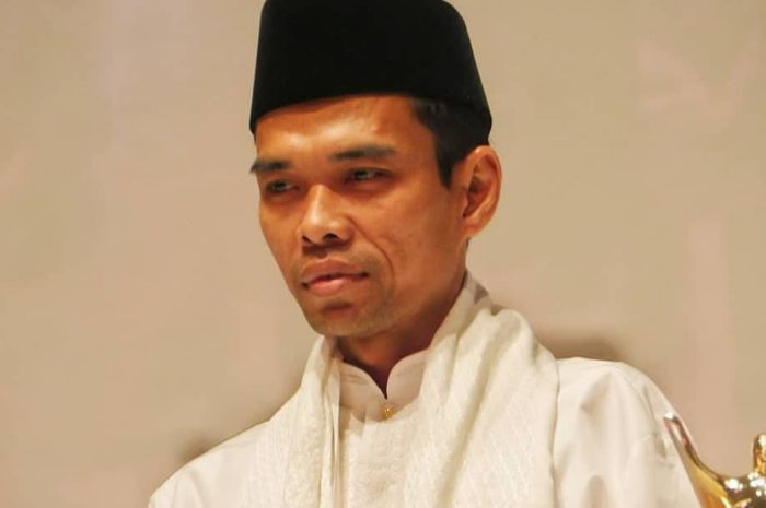Sibuk di Luar Kampus, Alasan Uas Mundur dari PNS