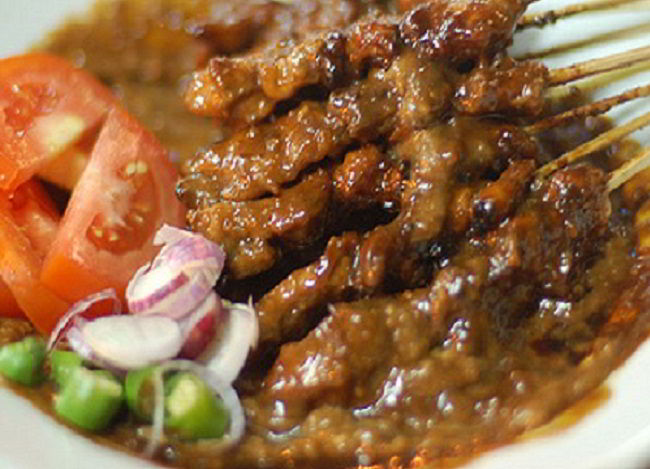 Santap Daging Kambing with No Worry dengan Perbanyak Konsumsi Makanan Ini