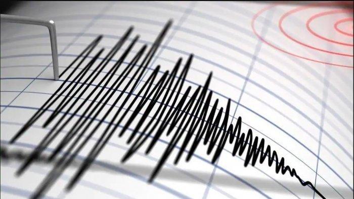 Warga Waspada Gempa Susulan Usai Gempa Magnitudo 7,1 di Malut