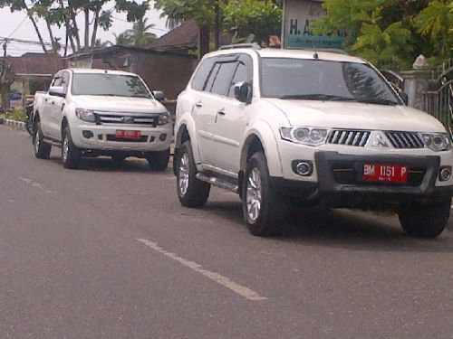 Dewan Rohil Desak Mantan Pejabat Kembalikan Mobil Dinas